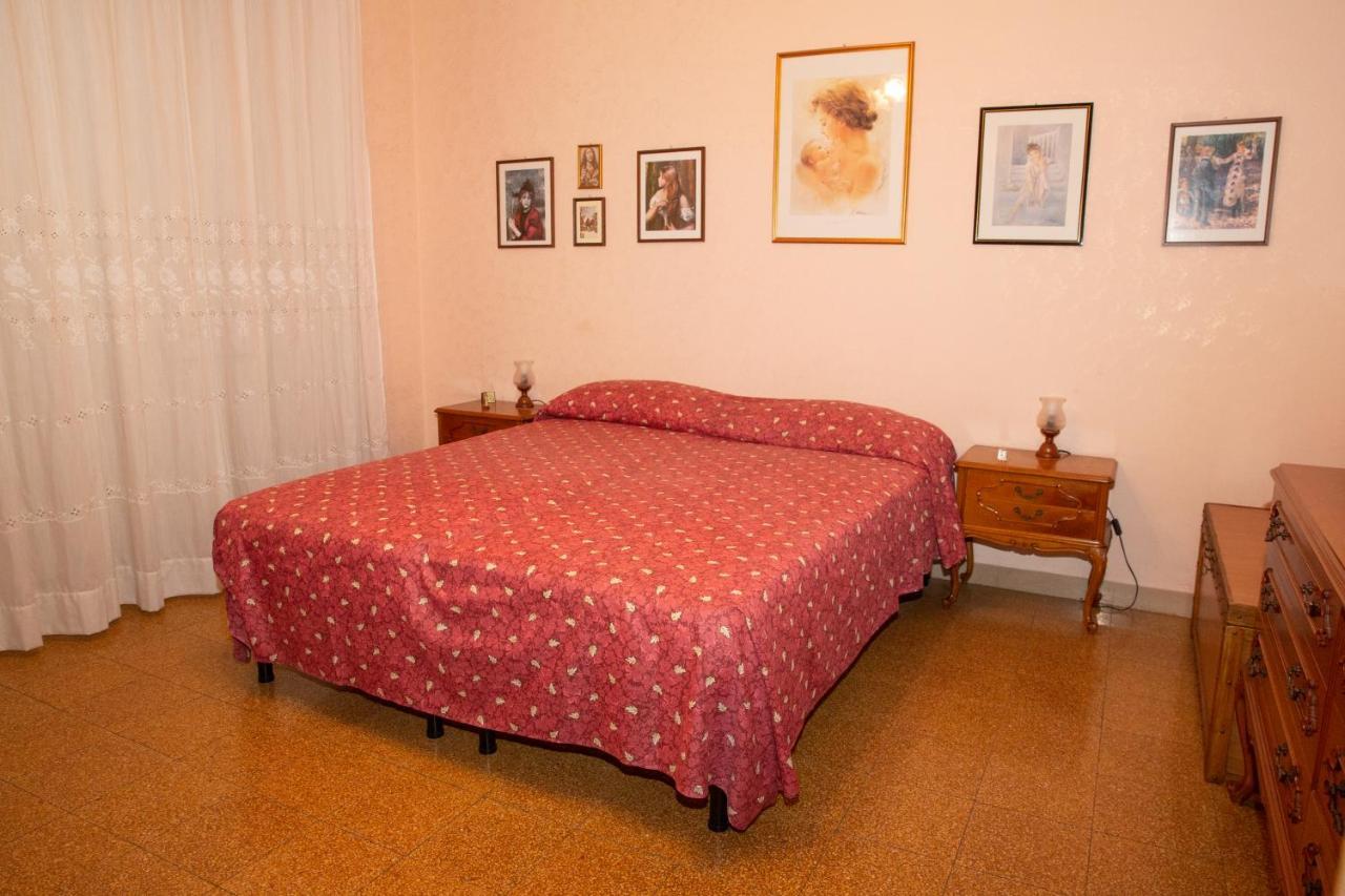 Rivivi Gli Anni '60 Apartment Catania Ngoại thất bức ảnh